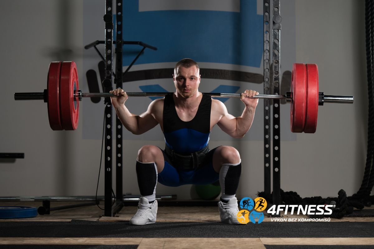 Powerlifting pro začátečníky: technika, plán i vybavení na první měsíce